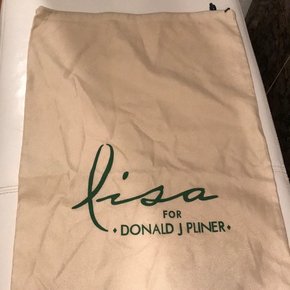 Donald  J Pliner Western style boot with Dust bag - Picture 4 of 7